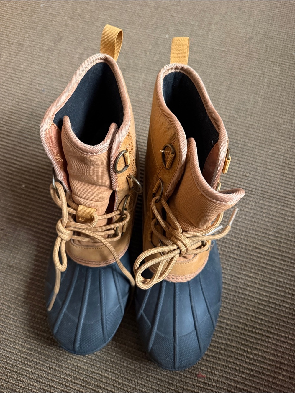 Universal Thread Tan and Black Waterproof Duck Boots